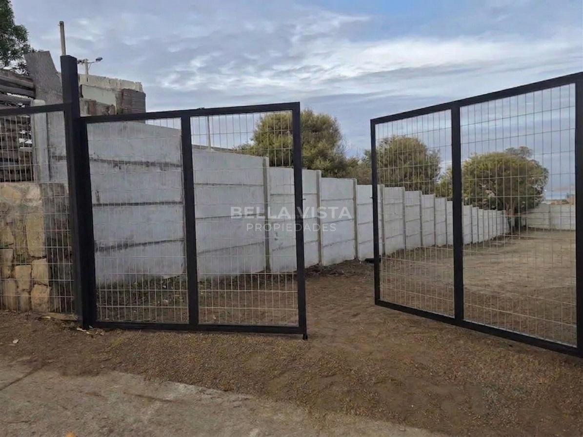 Venta de terreno en Quintero, sector Baquedano 680 m2, terrazeado.